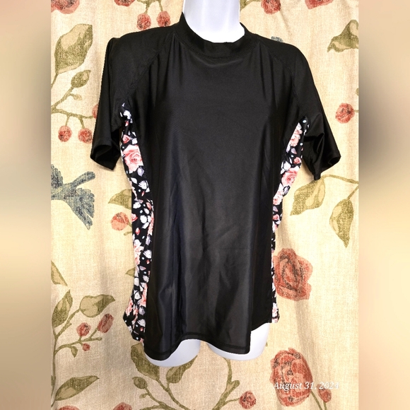 Enjoy The Sunshine, women's sz LG swim-tee, black w rose print side panels - Picture 1 of 6